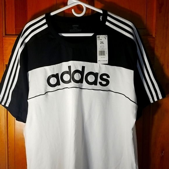 ADIDAS TEE SHIRT XXL